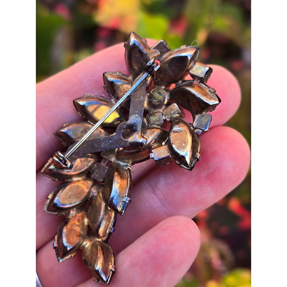 Vintage Amber Tone Navette & AB Crystal Rhinestone Layered Leaf Brooch - Picture 6 of 6